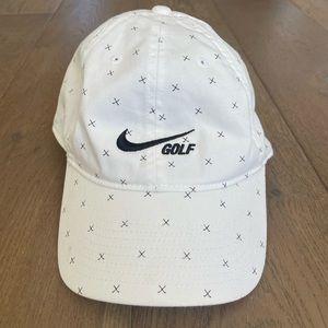 Nike golf hat